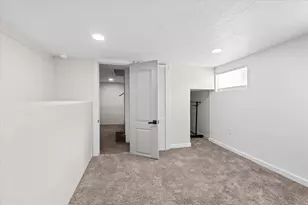 327 35th St, Ogden, UT 84401 - Photo 24