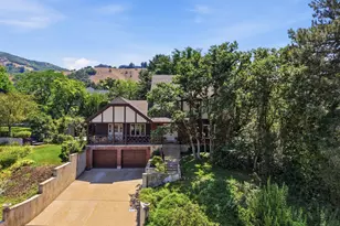 2941 Oakwood Dr, Bountiful, UT 84010 - Photo 2