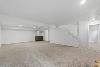 4539 S 1800 W #127, Roy, UT 84067 - Photo 24