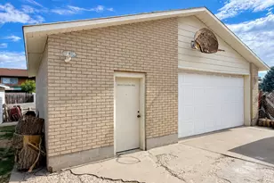 3676 W 4700 S, Roy, UT 84067 - Photo 4