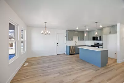552 E 570 S, Nephi, UT 84648 - Photo 8
