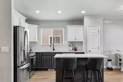 5183 W Dartford Way, West Valley, UT 84120 - Photo 8