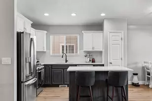 5183 W Dartford Way, West Valley, UT 84120 - Photo 8