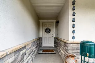 5183 W Dartford Way, West Valley, UT 84120 - Photo 4