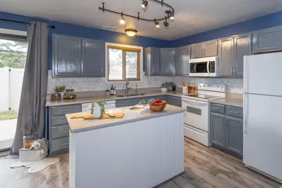 2000 W Stone Creek Dr, West Valley, UT 84119 - Photo 4