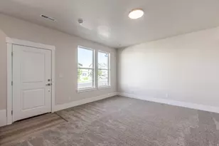 1056 S 2740 E, Spanish Fork, UT 84660 - Photo 4