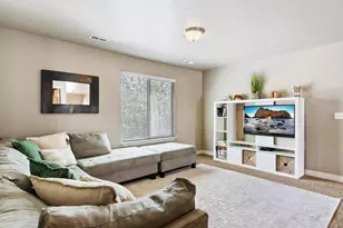 3257 W Stoker Cv S, South Jordan, UT 84095 - Photo 10