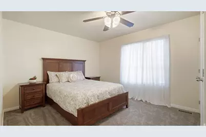 1912 N 2750 W, Clinton, UT 84015 - Photo 18