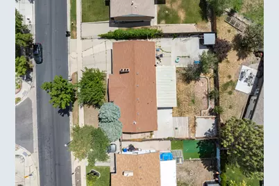 4466 S Brians Way W, West Valley, UT 84119 - Photo 4