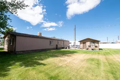 855 E 300 N, Beaver, UT 84713 - Photo 8