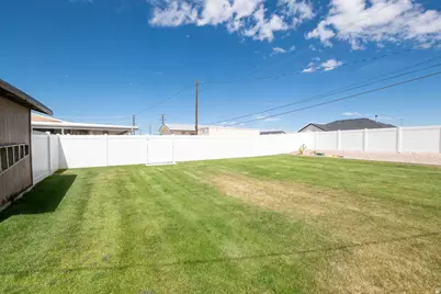 855 E 300 N, Beaver, UT 84713 - Photo 10