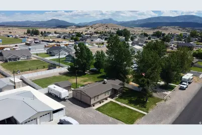 855 E 300 N, Beaver, UT 84713 - Photo 38
