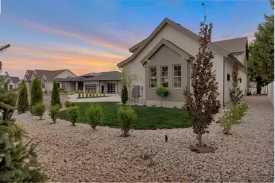 646 W Hidden Farm Dr, Farmington, UT 84025 - Photo 10