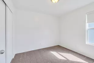 182 E Aparicio Dr, Tooele, UT 84074 - Photo 22