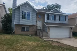 434 W 180 N, Clearfield, UT 84015 - Photo 1