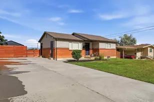 448 S 1450 E, Provo, UT 84606 - Photo 2
