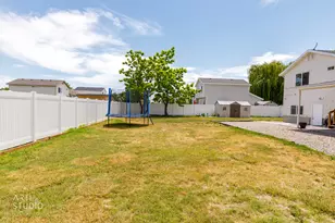 2373 S 2940 W, Syracuse, UT 84075 - Photo 28