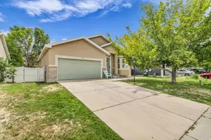 3293 W Brookway Dr, West Valley, UT 84119 - Photo 2