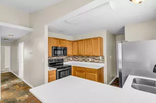 3293 W Brookway Dr, West Valley, UT 84119 - Photo 10