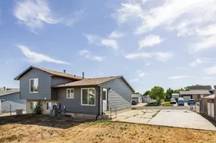 4262 S 6115 W, West Valley, UT 84128 - Photo 32