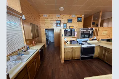 358 S Sky Dr, Torrey, UT 84775 - Photo 20
