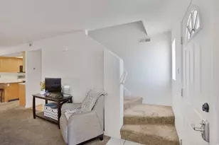781 N Valley View Dr, Saint George, UT 84770 - Photo 8