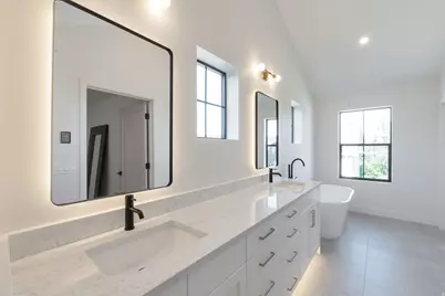 571 S McClelland St, Salt Lake City, UT 84102 - Photo 18