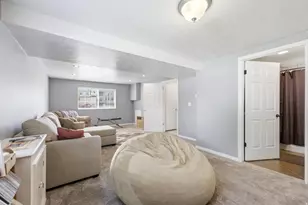 2586 W 2250 N, Clinton, UT 84015 - Photo 24