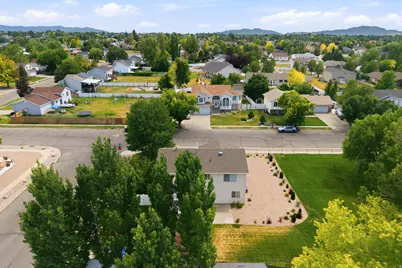 2586 W 2250 N, Clinton, UT 84015 - Photo 50