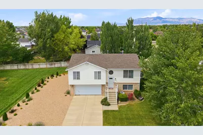 2586 W 2250 N, Clinton, UT 84015 - Photo 48