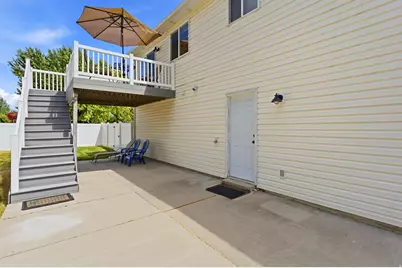 2586 W 2250 N, Clinton, UT 84015 - Photo 38
