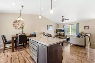 2586 W 2250 N, Clinton, UT 84015 - Photo 2