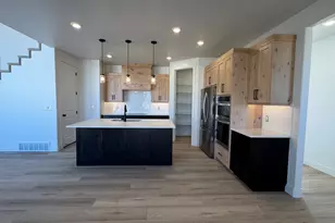 965 E Shilow Rd, Erda, UT 84074 - Photo 4