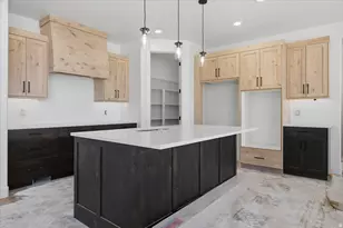 965 E Shilow Rd, Erda, UT 84074 - Photo 10