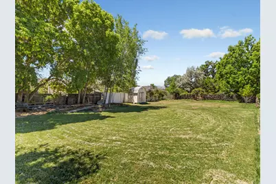 12825 S Fort St, Draper, UT 84020 - Photo 32