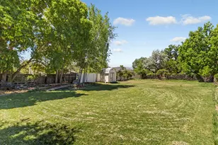 12825 S Fort St, Draper, UT 84020 - Photo 32