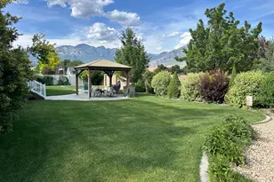 10216 N Riverside Ln, Highland, UT 84003 - Photo 8