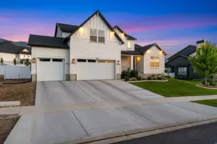 852 E 1400 S, Salem, UT 84653 - Photo 2