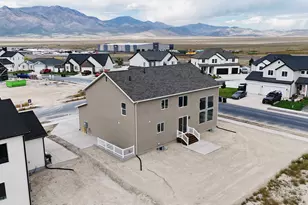 5444 N Honey Suckle Way, Eagle Mountain, UT 84005 - Photo 2