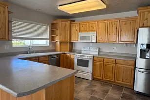 88 Canterbury Ln, Logan, UT 84321 - Photo 12