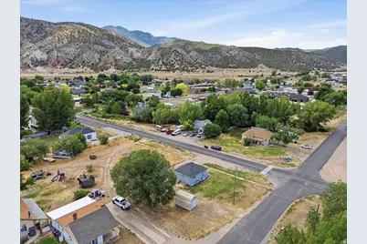 509 E Center St, Nephi, UT 84648 - Photo 8