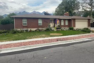 8433 S Treasure Mountain Dr, Sandy, UT 84093 - Photo 20