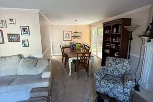 8433 S Treasure Mountain Dr, Sandy, UT 84093 - Photo 2
