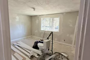 3506 W 6925 S, West Jordan, UT 84084 - Photo 8