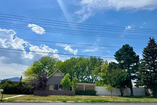 5934 S Cougar Ln W, Kearns, UT 84118 - Photo 2