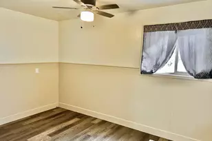 5934 S Cougar Ln W, Kearns, UT 84118 - Photo 26