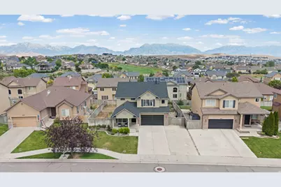 8848 N Franklin Dr, Eagle Mountain, UT 84005 - Photo 24