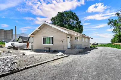 716 E Factory St N, Garland, UT 84312 - Photo 2