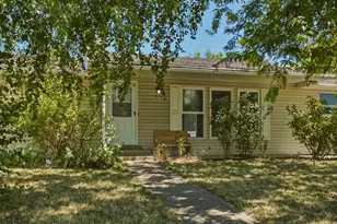1016 N 325 W, Harrisville, UT 84404 - Photo 2