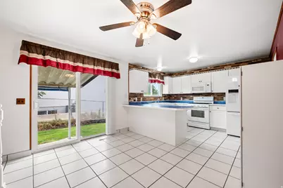 3774 S Marsha Dr W, West Valley, UT 84128 - Photo 12